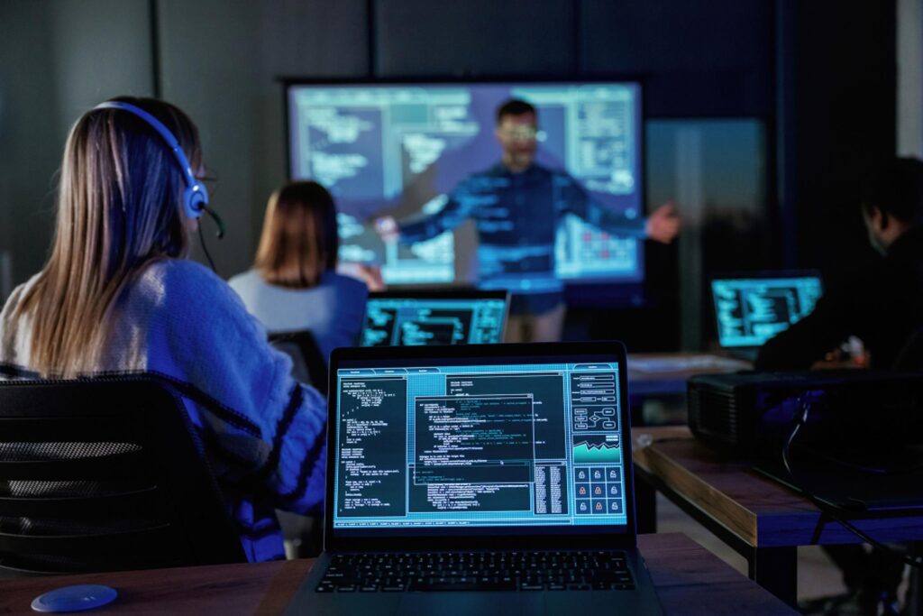 Sesión de formación en seguridad para un equipo de trabajo